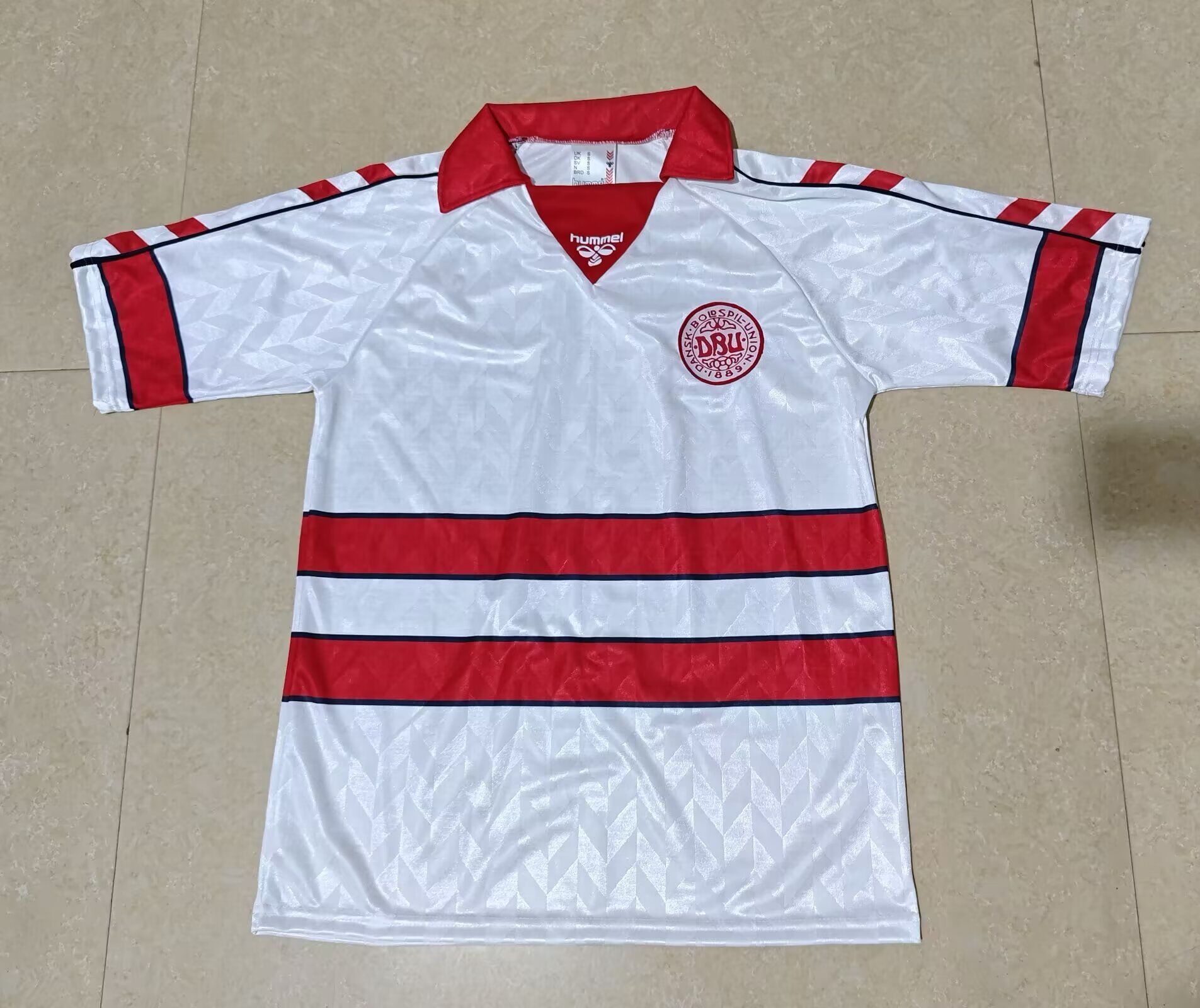 AAA Quality Denmark 1988 Away White/Red Soccer Jersey